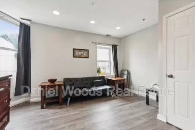 Main picture of 2144 N 18th St