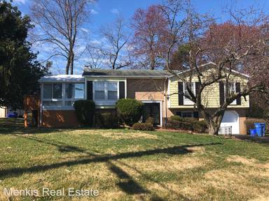 Main picture of 13100 Cabinwood Dr