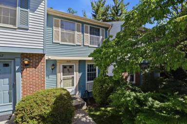 Main picture of 1660 Harvest Green Ct