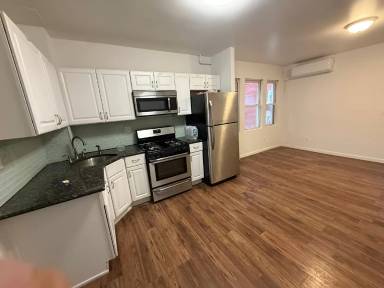 Main picture of 4714 Ditmars Blvd