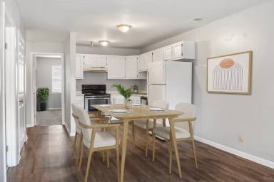 Main picture of 1501 W University Ave