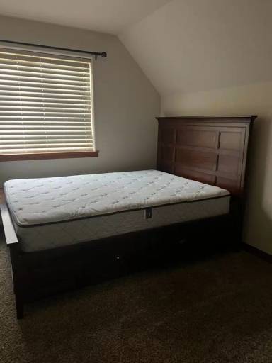 Main picture of 5679 Meadow View Ct