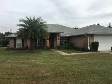 Main picture of 38 Lee Dr