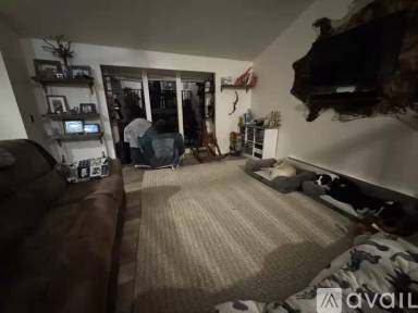 Main picture of 111 Terning Dr E