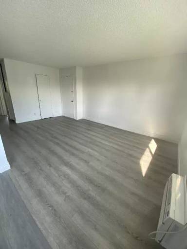 Main picture of 1605 Canyon Rd