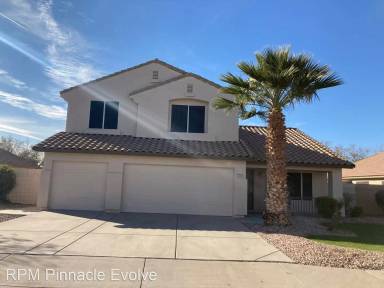 Main picture of 2260 S Southwind Dr