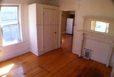 Main picture of 17 Higgins St