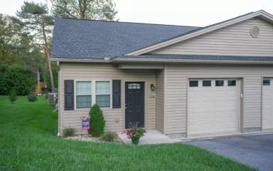 Main picture of 126 S Beckman Dr