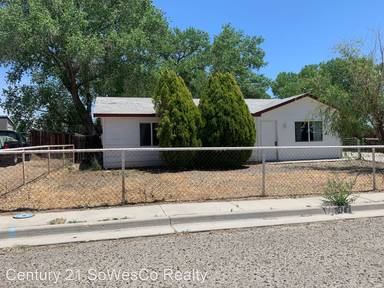 Main picture of 812 N Columbine St