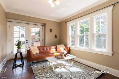 Main picture of 2410 3rd Ave W