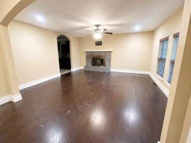 Main picture of 1730 NW 31st St