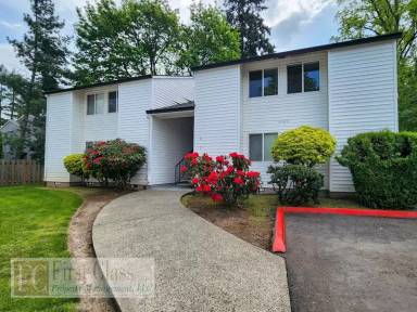 Main picture of 12360 SW Sussex St