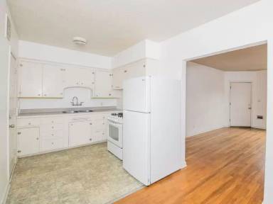 Main picture of 927 NE Alberta St