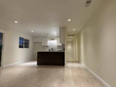 Main picture of 18437 Santar St
