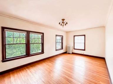 Main picture of 2446 Colfax Ave S