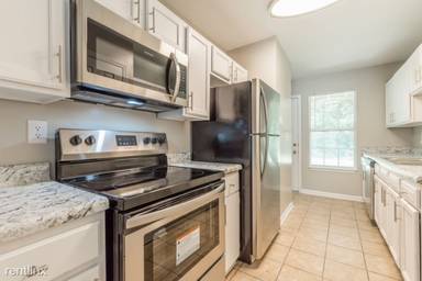 Main picture of 8373 Thomas Rd