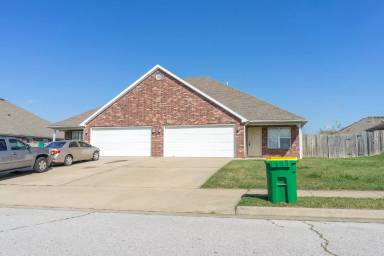 Main picture of 1622 Tolleson Loop