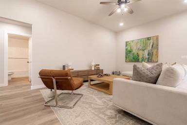 Main picture of 7219 37th St