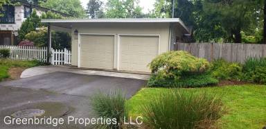 Main picture of 1725 Mapleleaf Rd