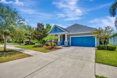 Main picture of 6518 Park Strand Dr