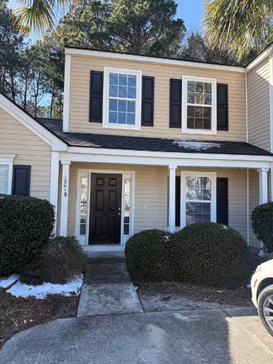 Main picture of 1001 Marsh Grass Way