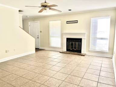 Main picture of 285 Bracewell Dr