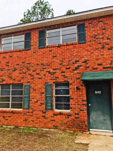 Main picture of Pinedale Apartments