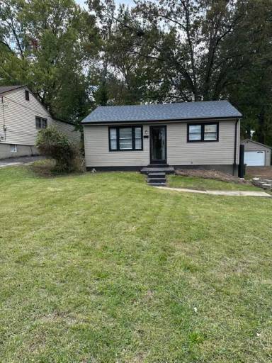 Main picture of 8950 Higginson Dr