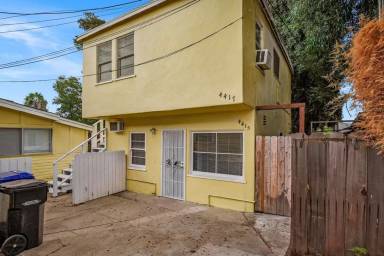 Main picture of 4407 Van Dyke Ave