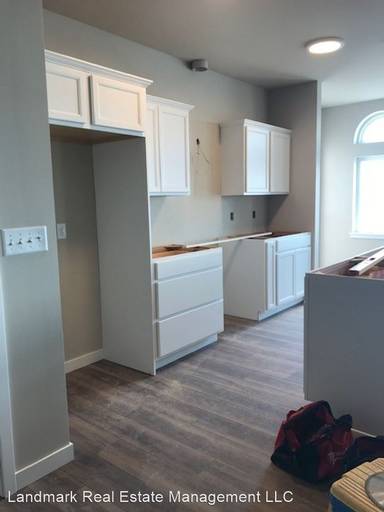 Main picture of 1215 12th St
