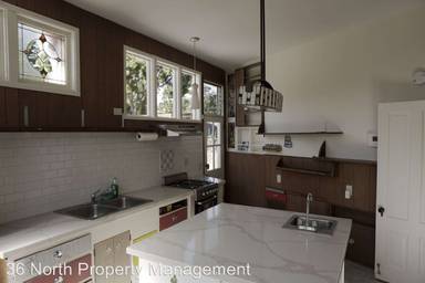 Main picture of 410 Chestnut St