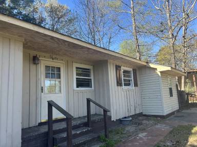 Main picture of 4246 Sims St