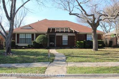 Main picture of 3705 Dorchester Dr