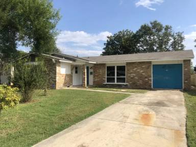 Main picture of 1060 Richmond Dr