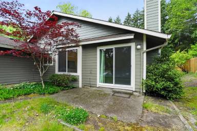Main picture of 9225 SW Chelan Pl