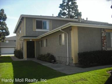 Main picture of 2586 Sextant Ave