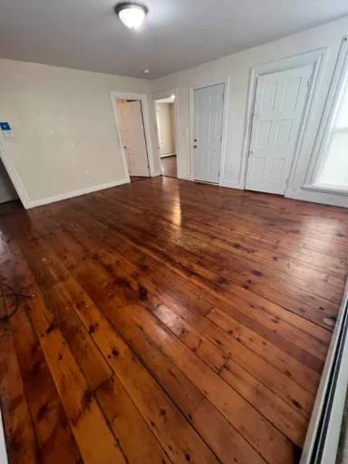 Main picture of 378 Pine St