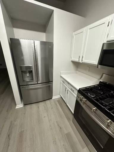 Main picture of 5959 King Way Walk