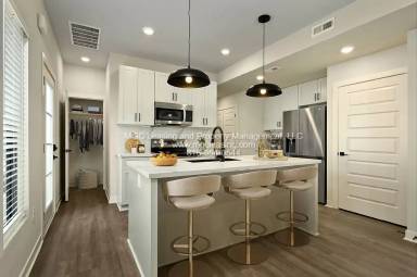 Main picture of 257 Persimmon Rd