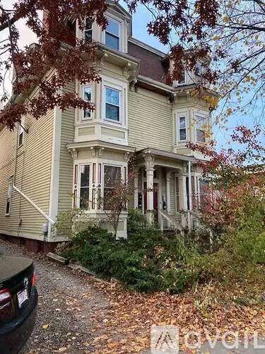 Main picture of 183 Prospect St