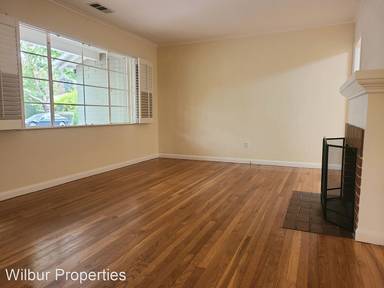 Main picture of 700 Kingsley Ave