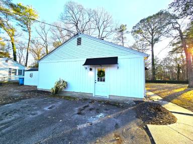 Main picture of 1501 Woodland Rd