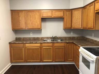 Main picture of 2055 Willow St