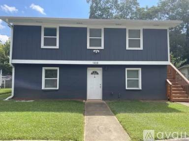 Main picture of 1408 Lyle Ave