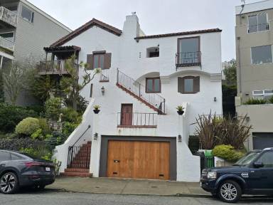 Main picture of 446 Roosevelt Way