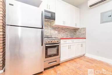 Main picture of 1493 Gates Ave