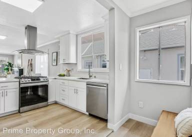 Main picture of 1750 68th Ave