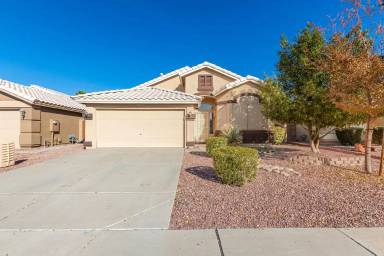 Main picture of 8752 W Adam Ave