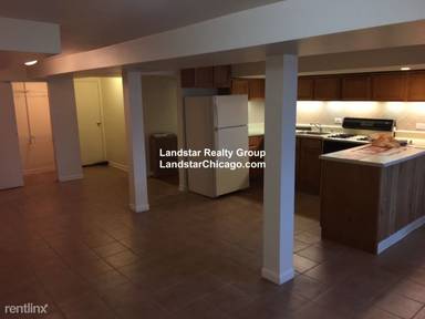 Main picture of 4009 N Greenview Ave