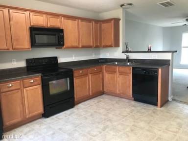 Main picture of 336 Stewarts Landing Cir